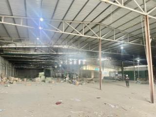 Chính chủ cho thuê kho, xưởng giá rẻ 2000 m (tại lĩnh nam  hoàng mai  hà nội )