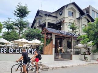 Biệt thự siêu rẻ chỉ 88 tỷ  nguyễn văn hưởng, thảo điền, q2  (15x26  390m2)  4 tầng  có hồ bơi