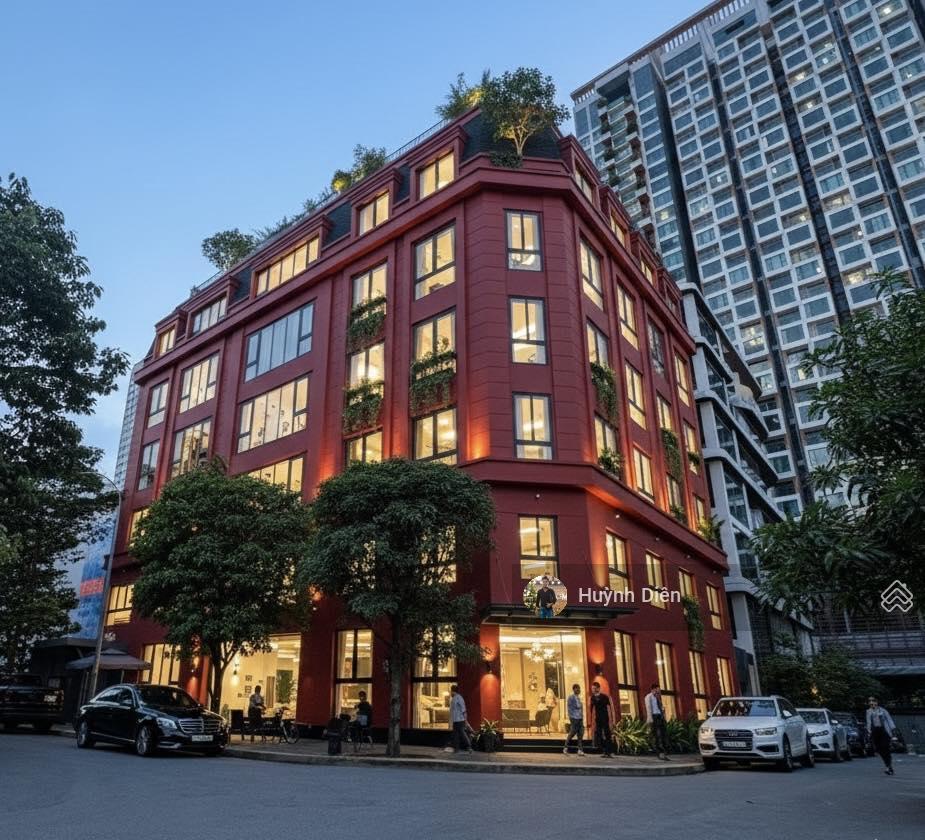 Giảm gấp! biệt thự góc 2mt làng báo chí, thảo điền, quận 2  trệt 3 lầu  khu vip 5 sao  hạ 27 tỷ