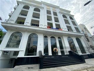 Ngộp bank  bán nhà mặt tiền nguyễn đăng giai tđ q2  dt 12x10m  4 tầng  hđt 90tr  giá 32.9 tỷ