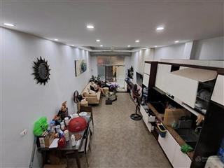 Phố xuân đỉnh  nhà đẹp ở ngay  gần công viên hòa bình  ô tô đỗ cửa  nở hậu.