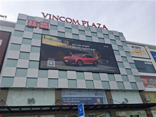 Nhà 3 tầng dt 70m2 (4,1 x 17) giá 6tỷ2 hxh đường lê văn việt trung tâm q9