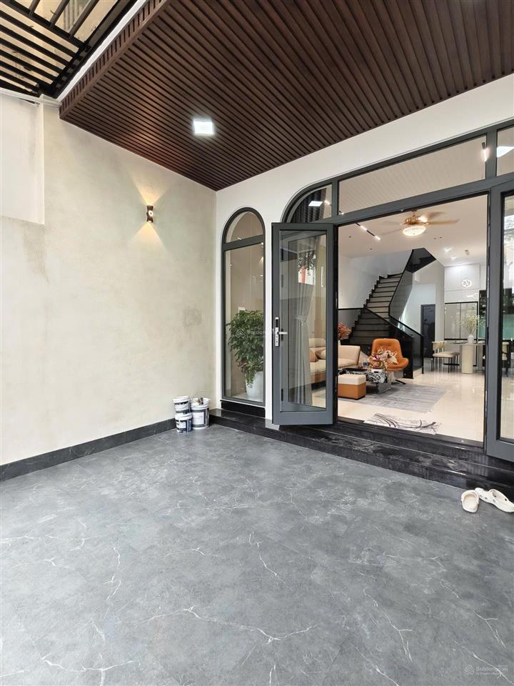 Bán nhà 3 tầng 3 mê nhà mới full nội thất cao cấp tại đường nguyễn viết xuân, hòa khánh, tp đà nẵng