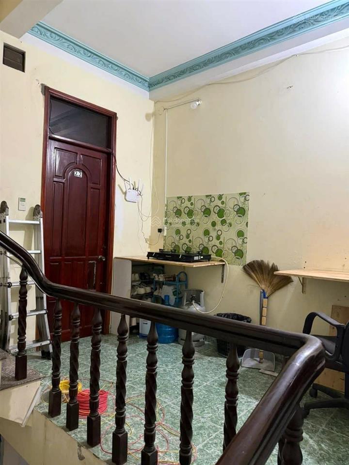 Sát mặt tiền nguyễn kiệm  9pn  sẵn dòng tiền khoáng 30tr/th