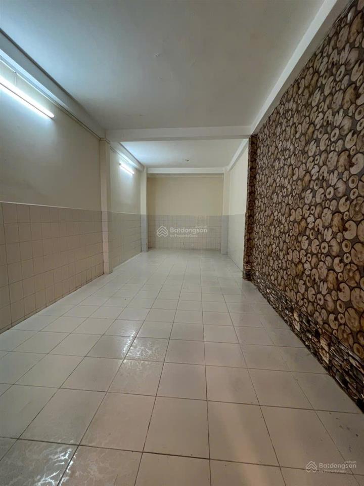 Bán gấp nhà mt tân thành quận 5 (3,8x20m) gía 24 tỷ