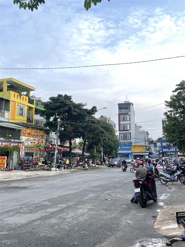 Mặt tiền chợ 6x19m thu nhập ổn định cần bán gấp