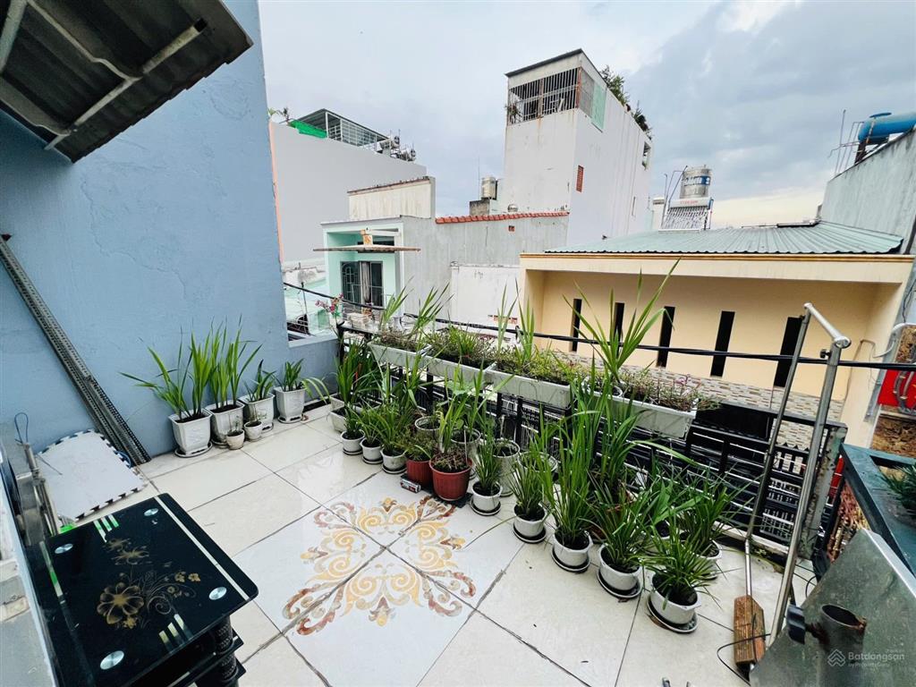 Bán 4x14m hẻm 5m thông ngay ngã 4 gò mây  lê trọng tấn