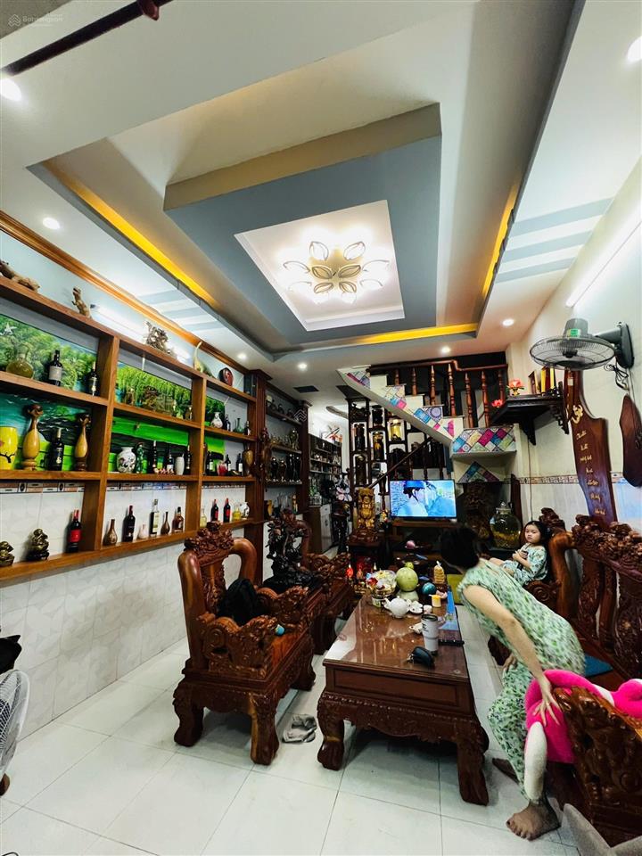 Bán 4x14m hẻm 5m thông ngay ngã 4 gò mây  lê trọng tấn