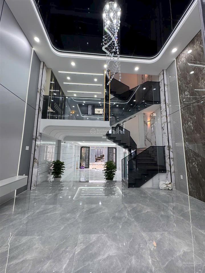 Nhà mới 5.6m x 15m hẻm 6m thông ngay chợ bình thành quận bình tân