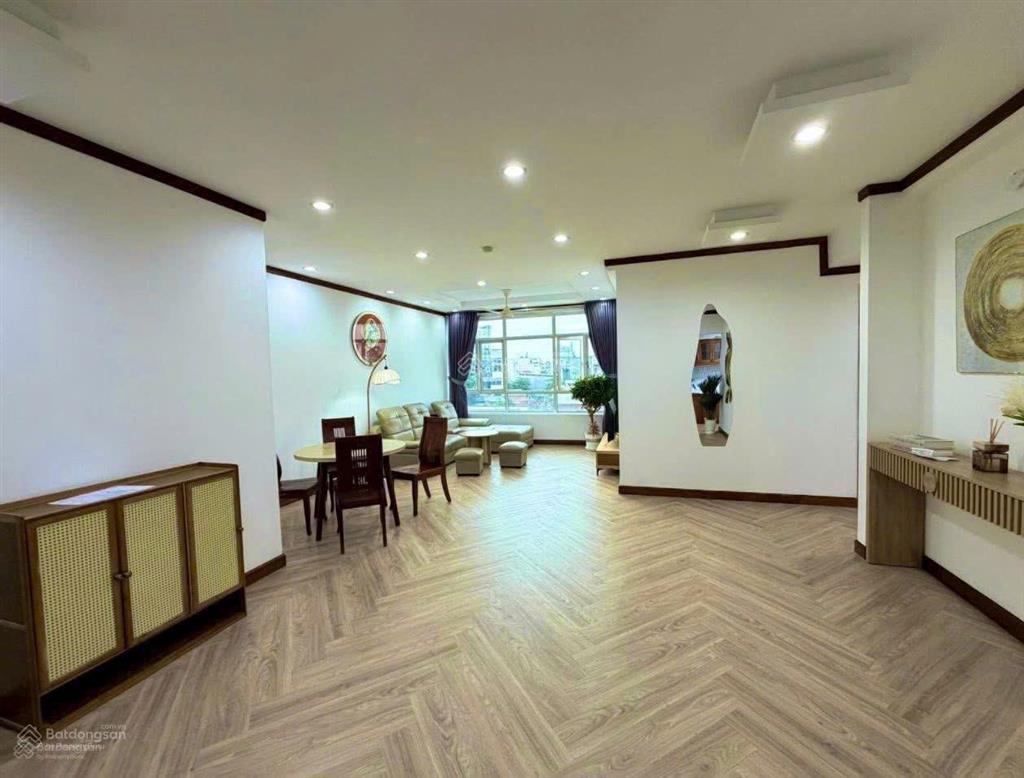 Chỉ 4,45 tỷ căn 3pn 121m² full nội thất cao cấp, gold house quận 7