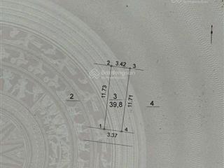 Diện tích 40m2mặt tiền 3.37m,hậu 3,42mnở hậu. giá 5,35 tỷ có tl. sổ vuông ngay cât xăng xốm.