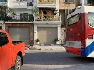52m25tầng mặt tiền 4.3m 13.9tỷ. garaotothang máyđầy đủ nội thấtngõ thôngkinh doanhsổ đẹp.