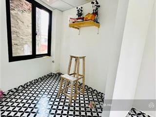 Nhanh tay sở hữu vị trí trung tâm hoàn kiếm, 2,9tỷ nhà 5 tầng sổ đỏ. full nội thất về ở luôn.