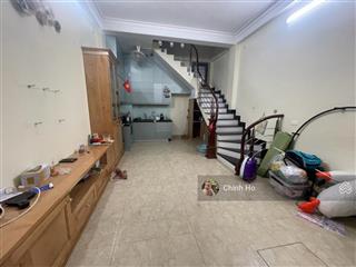 Kinh doanh đỉnh, ôtô dừng đỗ, 4m ra mặt phố ô chợ dừa, la thành, 32m2 5 tầng thoáng trước sau 10tỷ8
