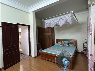 Bán gấp, nhà 4 tầng 38m2, mt 5,3m, dân xây kiên cố, 4 ngủ đủ công năng, trung tâm đống đa, 7,9tỷ.