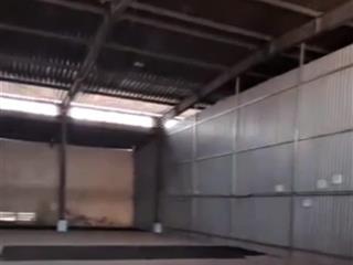 Cho thuê nhà kho quận 7 dt 300m2 xe cont vào tận cửa trần cao thoáng