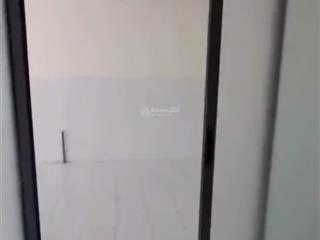 Cho thuê kho quận 7 200m2 giá 25tr có pccc