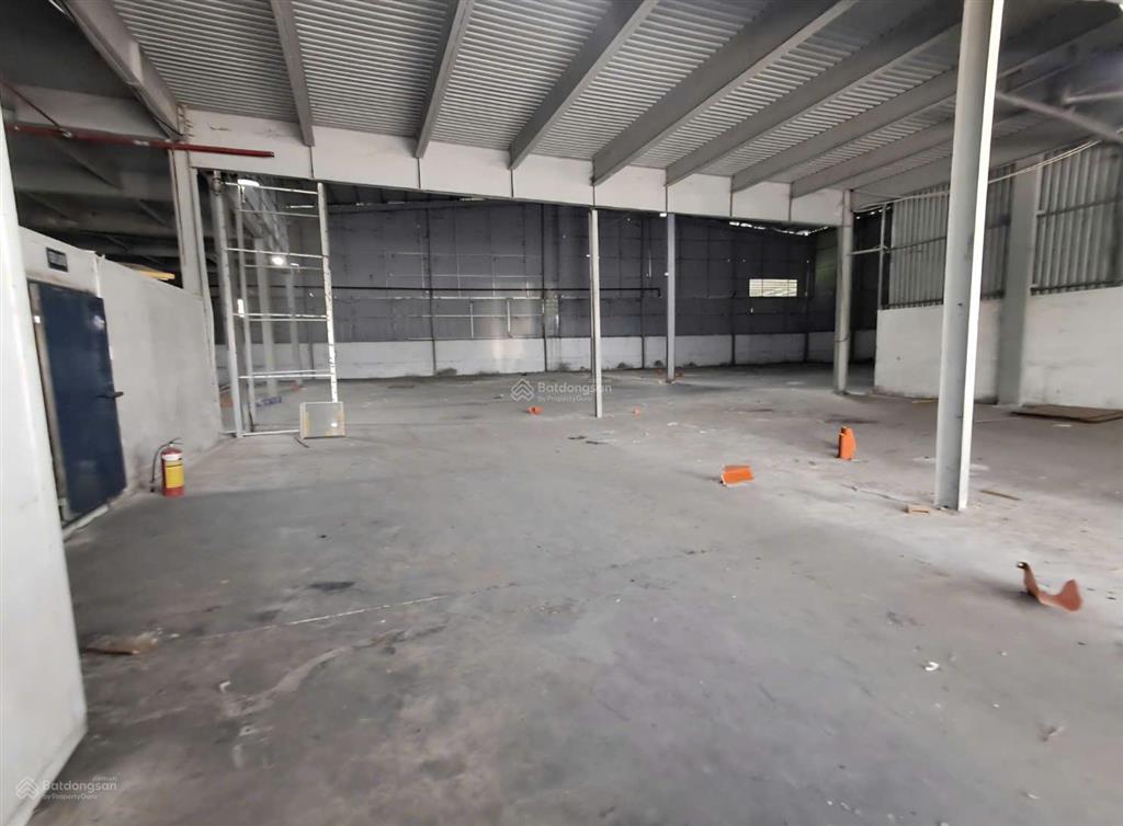 Cho thuê kho huỳnh tấn phát, q.7 850m2 55tr. ngay trung tâm q.7