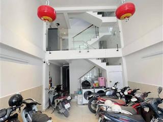 Hiếm  căn hộ dịch vụ 16 phòng  cho thuê khoán 55triệu/1tháng  ngay đh nguyễn tất thành