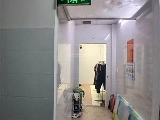 Nhà 2 tầng  6 phòng  cho thuê 20triệu/1tháng  shr  hẻm oto  ngay giáo xứ chợ cầu