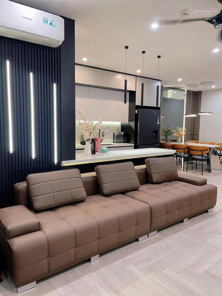 Hàng hiếm! cực rẻ! chính chủ cần bán gấp căn 79m2, 2pn toà hong kong tower giá 7,2tỷ.  0968 989 ***