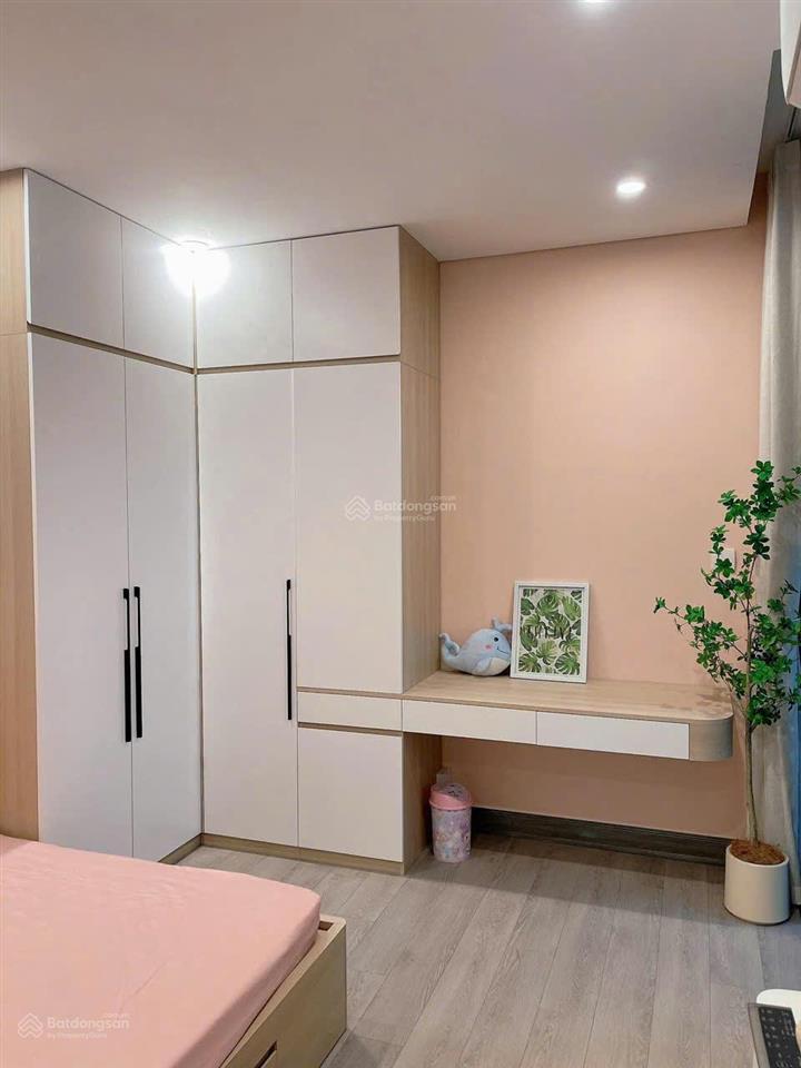 Hàng hiếm! cực rẻ! chính chủ cần bán gấp căn 79m2, 2pn toà hong kong tower giá 7,2tỷ.  0968 989 ***