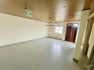 Cho thuê phòng studio 50m2 đối diện hateco hoàng mai, giá 5m5/tháng