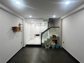 Bán gấp nhà 5pn, 4 tầng, 54m2 tại sư vạn hạnh, quận10, 18,5 tỷ