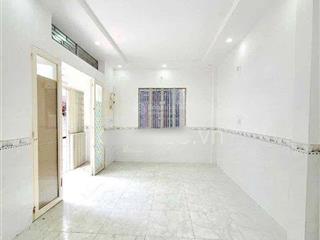 Bán căn góc hẻm cao thắng, q10, dt4x8m 2tầng giá 6,5 tỷ thông thoáng