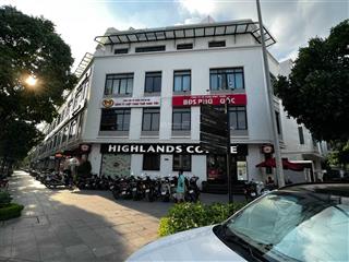 Chính chủ bán shophosue 219m2 vinhomes gardenia.  0968 891 ***