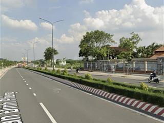 Gia đình em cần bán lô đất thuộc phường tân uyên  tp. hồ chí minh ( trung tâm tp. tân uyên  bd cũ