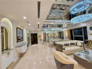 Chính chủ bán căn penthouse tại dự án vincom center, quận 1 dt 205m2, 4pn giá 52tỷ, sổ đỏ vĩnh viễn