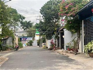 Cần bán gấp lô đất long trường q9  1tỷ7 100m2  shr thích hợp làm kho xưởng cho thuê được