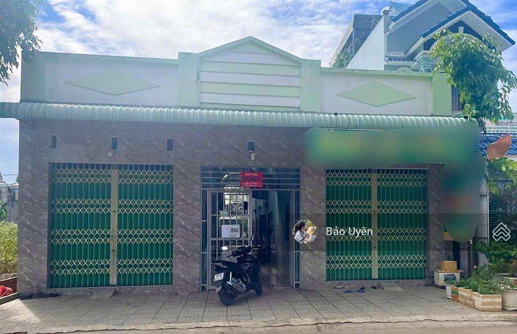 Bán dãy trọ 10 phòng và 2 kiot 300m2900triệu ở tân vĩnh hiệp tân uyên thu nhập hàng tháng 20triệu