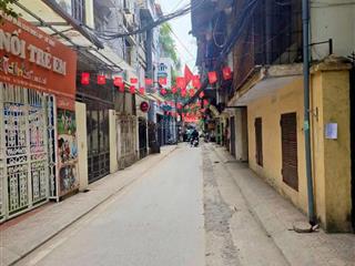 Tiền năng ccmn! 100m đường ô tô chỉ 20 tỷ thái hà, ngõ vuông phân lô, thông vòng quanh