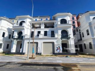 Bán biệt thự song lập view biển tại la celia city, 300m2, sổ đỏ trao tay