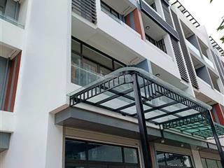 Cho thuê nhanh căn liền kề 78,7m2 làm văn phòng, kinh doanh tại phố đức giang long biên