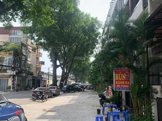 Bán căn liền kề  shophouse 5 tầng đức giang sổ đỏ lâu dài giá chỉ 25 tỷ có sẵn dòng tiền cho thuê