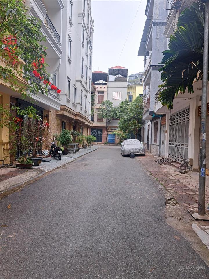 Lk văn quán 86m2, mt 4.9m, xây 5 tầng, ô tô đỗ tránh quay đầu, tặng nội thất