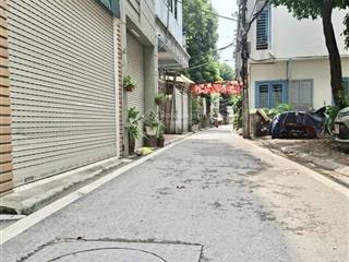 Chủ cần tiền hạ chào gấp căn nhà vị trí cực đẹp mặt hồ sinh thái tả thanh oai ô tô đỗ cửa