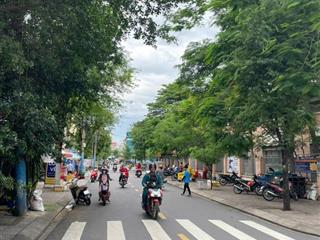 Cần bán đất mặt tiền đường d2 man thiện vị trí trung tâm, thích hợp đầu tư và kinh doanh lâu dài.