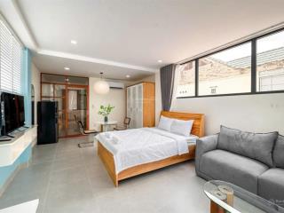 Bán căn hộ 2 phòng ngủ 50m2 giá 2 tỷ 590, full nội thất, sổ chuẩn,  0775 687 ***