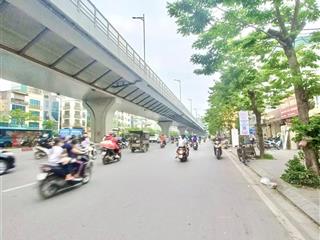 Bán mặt phố minh khai, diện tích 152m2, kinh doanh sầm uất, vỉa hè đá bóng