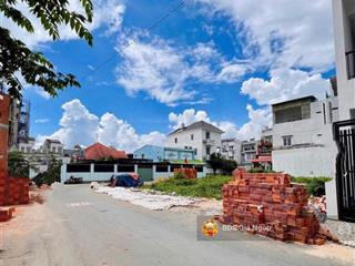 Ra nhanh lô đất chính chủ hẻm 154 vườn lài an phú đông quận 12 dt 119,7m2  shr
