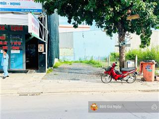 Chính chủ bán nhanh lô đất mt 240 ấp 3 an phước dt 110m2  cách sân bay tầm 20 phút đi chuyển
