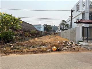 Ra nhanh lô đất mt quốc lộ 51 đường trường chinh thị trấn long thành diện tích 320m2