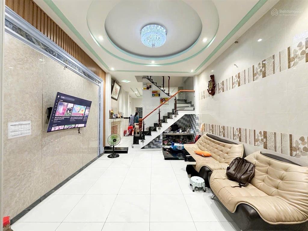 Nhà 1t1l đ. tân thới hiệp 21 q12 75m2, hẻm 5m, shr, gần trường mầm non ngọc lan. cho thuê 8tr