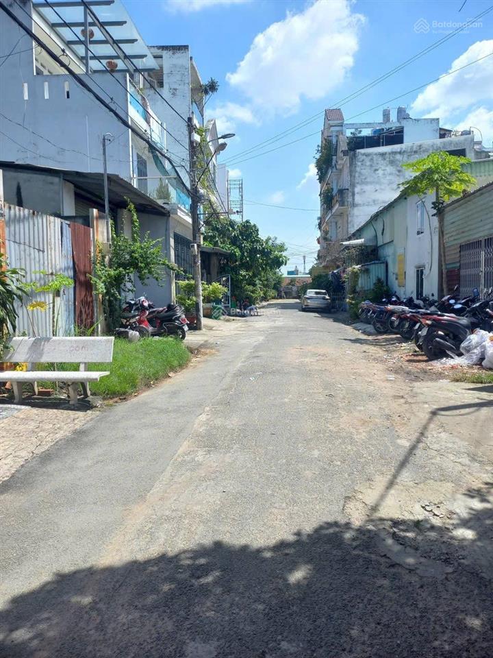 Bán đất đẹp giá rẻ thạnh lộc 15, q12 80m2 sẵn thổ cư, mt đường 5m cách đh nguyễn tất thành 5 phút