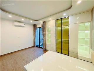 Bán nhà phố kim đồng, nhà mới full nội thất thang máy nhập khẩu, 40m2, 5 tầng, mt 4m, 6,15 tỷ