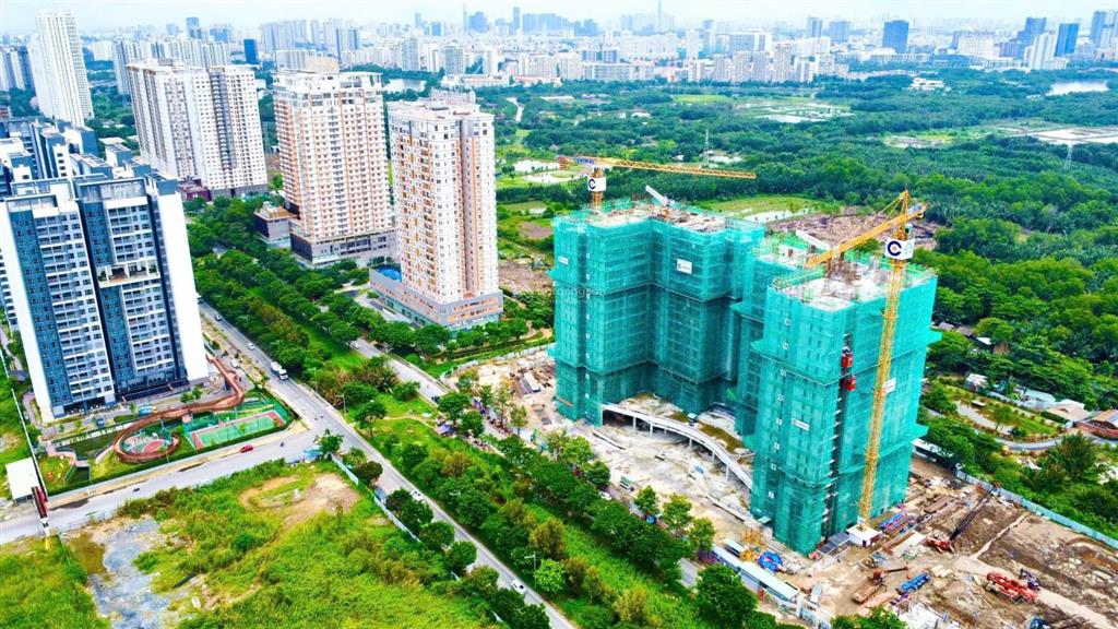 Bán căn góc essensia sky, giá tốt 5,5 tỷ, 81m2, hoàn thiện cơ bản